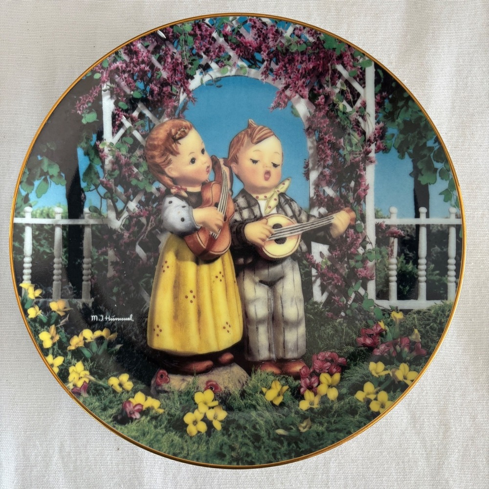 M J Hummel Little Companions Plate Collection Country Crossroads Series Set of 4 - Picture 4 of 12